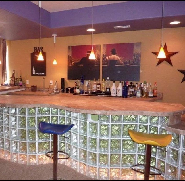 Bar with glassbox